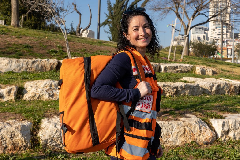volunteer 5