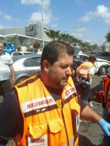 רונן בזירת תאונה