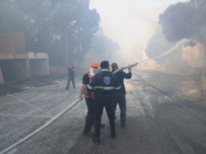 United Hatzalah volunteers assist fire and rescue services in Haifa