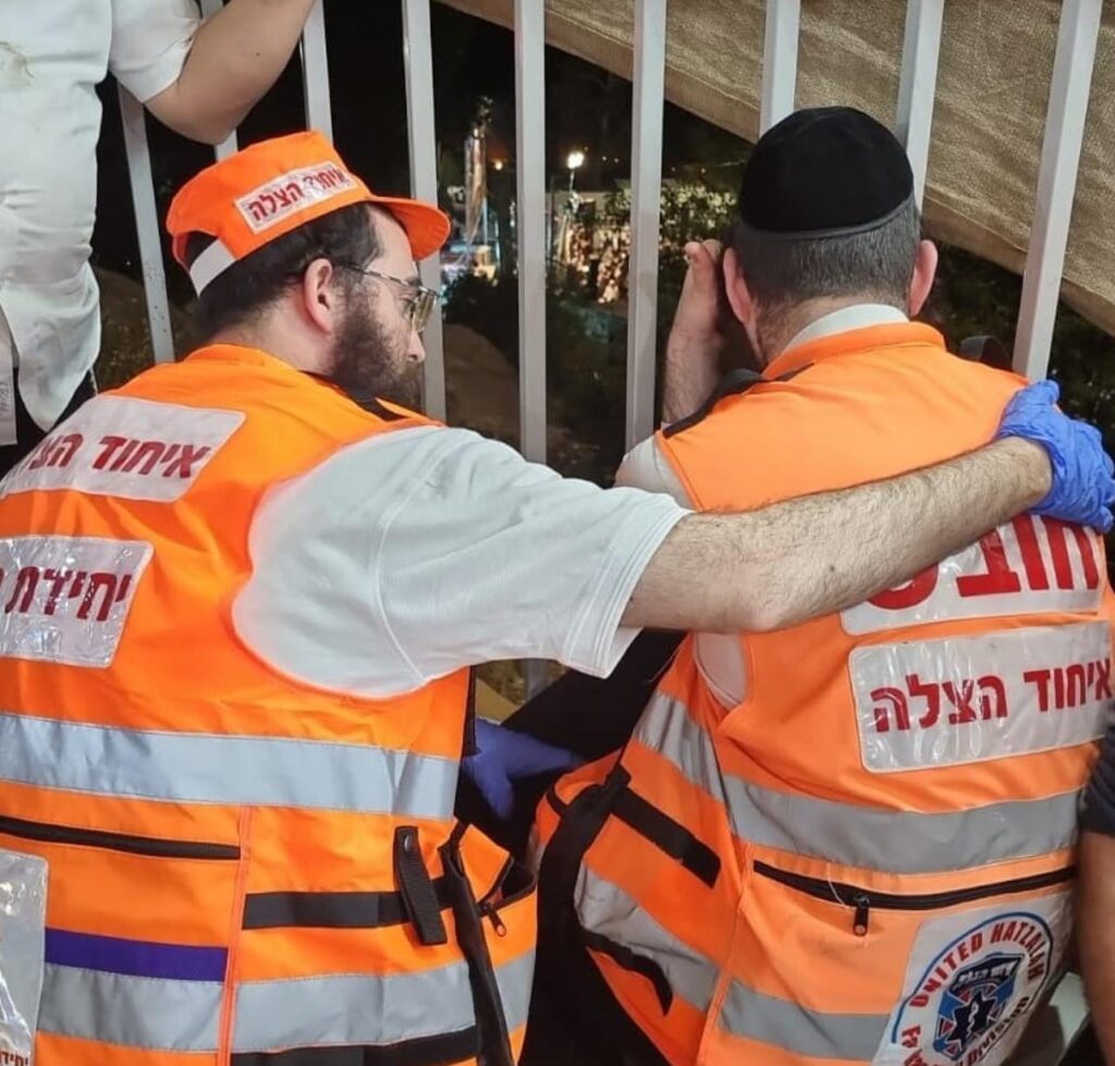 Psychotrauma and crisis response unit volunteer comforting a distraught EMT after the incident 1024x979 2