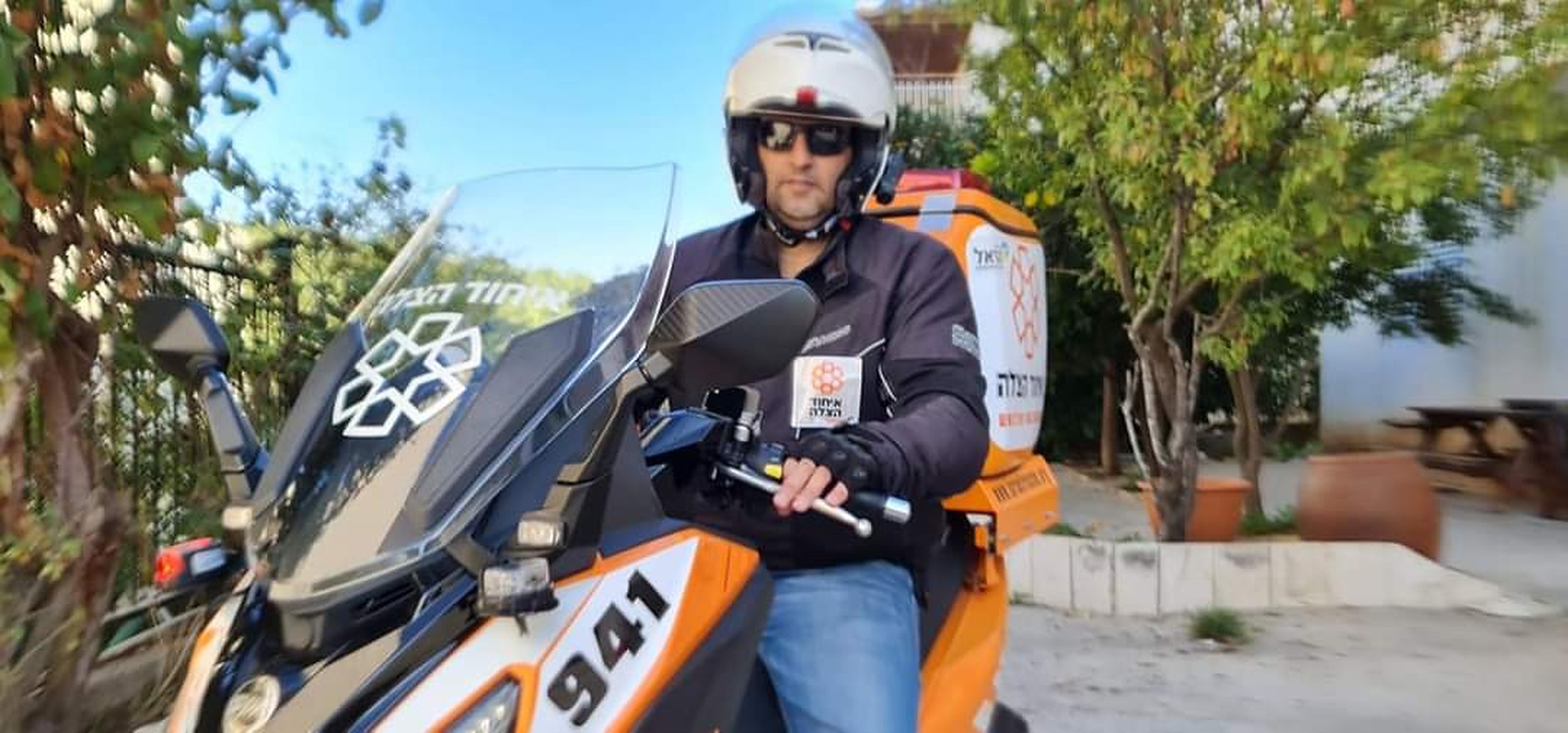 Samr on his ambucycle.v1