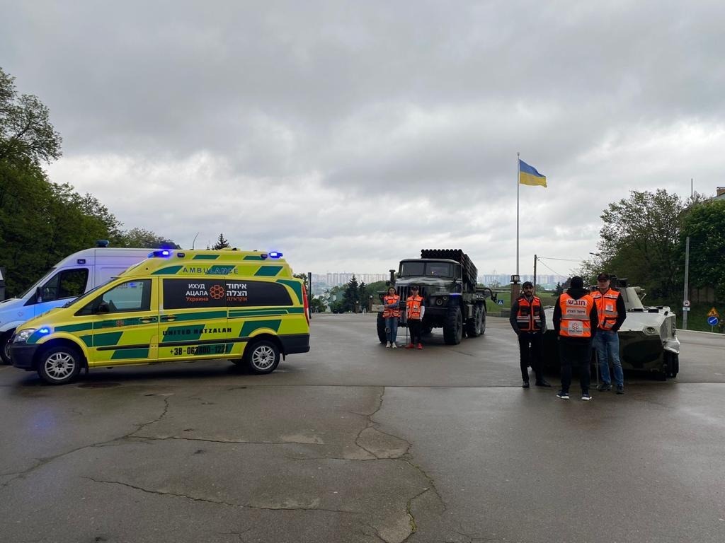 United Hatzalah volunteers preparing in Uman 1