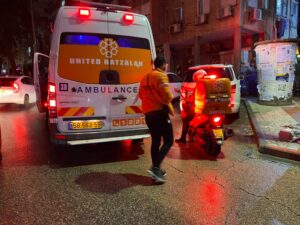 United Hatzalah volunteers responding to an emergency illustration 300x225 1