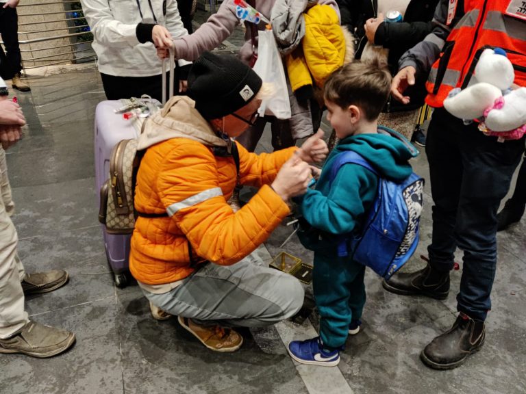 https://israelrescue.ca-east.onfullhost.cloud/app/uploads/2023/10/WhatsApp-Image-2023-10-13-at-17.19.01-768x576.jpeg