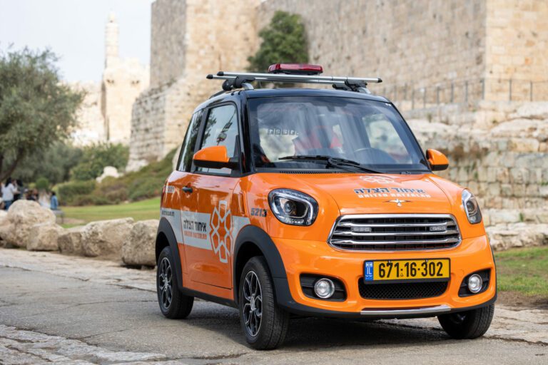 https://israelrescue.ca-east.onfullhost.cloud/app/uploads/2023/11/Minilance_1-768x512.jpg
