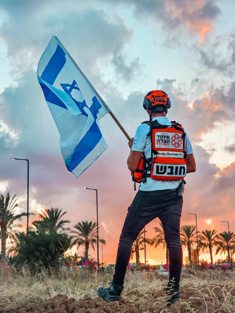 https://israelrescue.ca-east.onfullhost.cloud/app/uploads/2023/11/image-20231115025913-4189556310-768x1024.jpeg