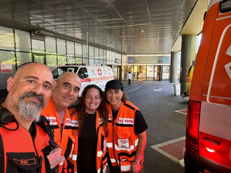 https://israelrescue.ca-east.onfullhost.cloud/app/uploads/levcharity/352f8d9810721370d453f59f9179170b-768x576.jpg