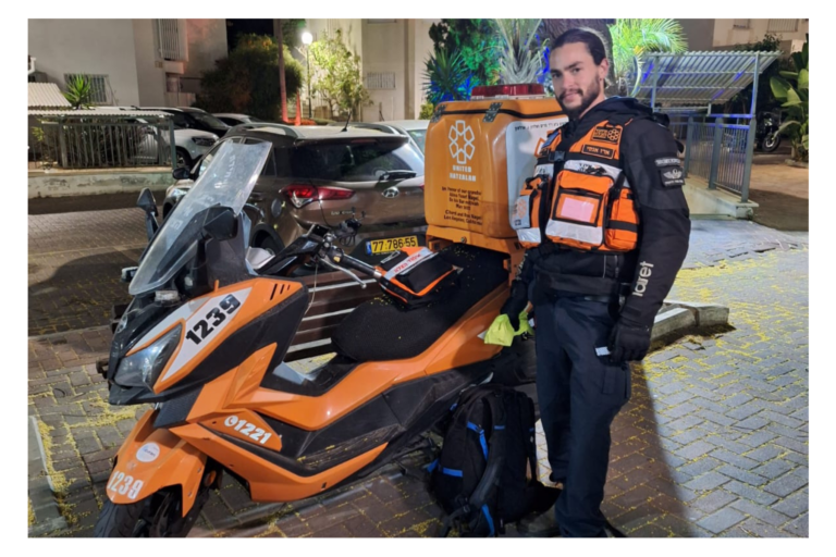 https://israelrescue.ca-east.onfullhost.cloud/app/uploads/levcharity/99daf9537ecf20bd985cec75b1fed473-768x512.png
