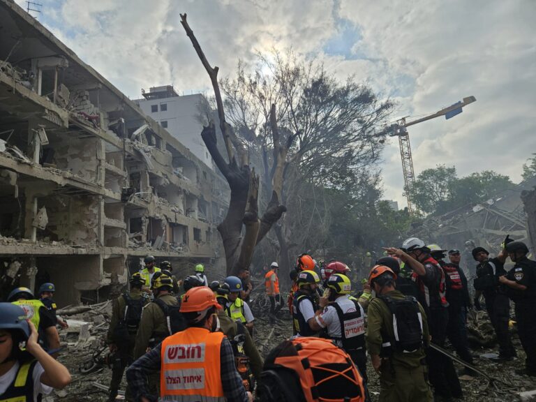 https://israelrescue.ca-east.onfullhost.cloud/app/uploads/levcharity/b13e4af9ddca1b5dac96727fcbe5bb25-768x576.jpg